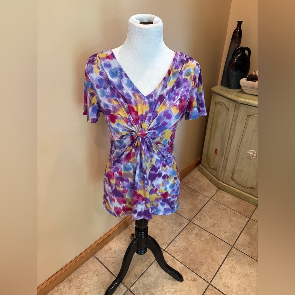 Daisy Fuentes Women’s Twisted Front Blouse Size Medium